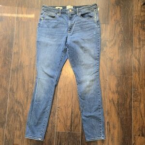 Universal Thread Blue High Rise Skinny Jeans